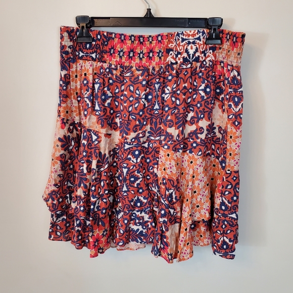 Cabi Isabel patchwork Boho Skirt size medium - Picture 3 of 5